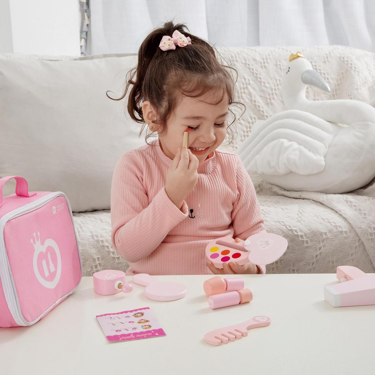 Classic World 9 Piece Pink Make-Up Set