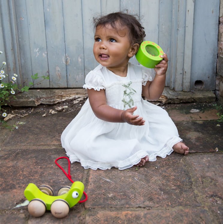 Classic World Pull Snail & Rattle