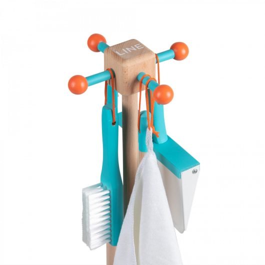Moover wooden cleaning toys