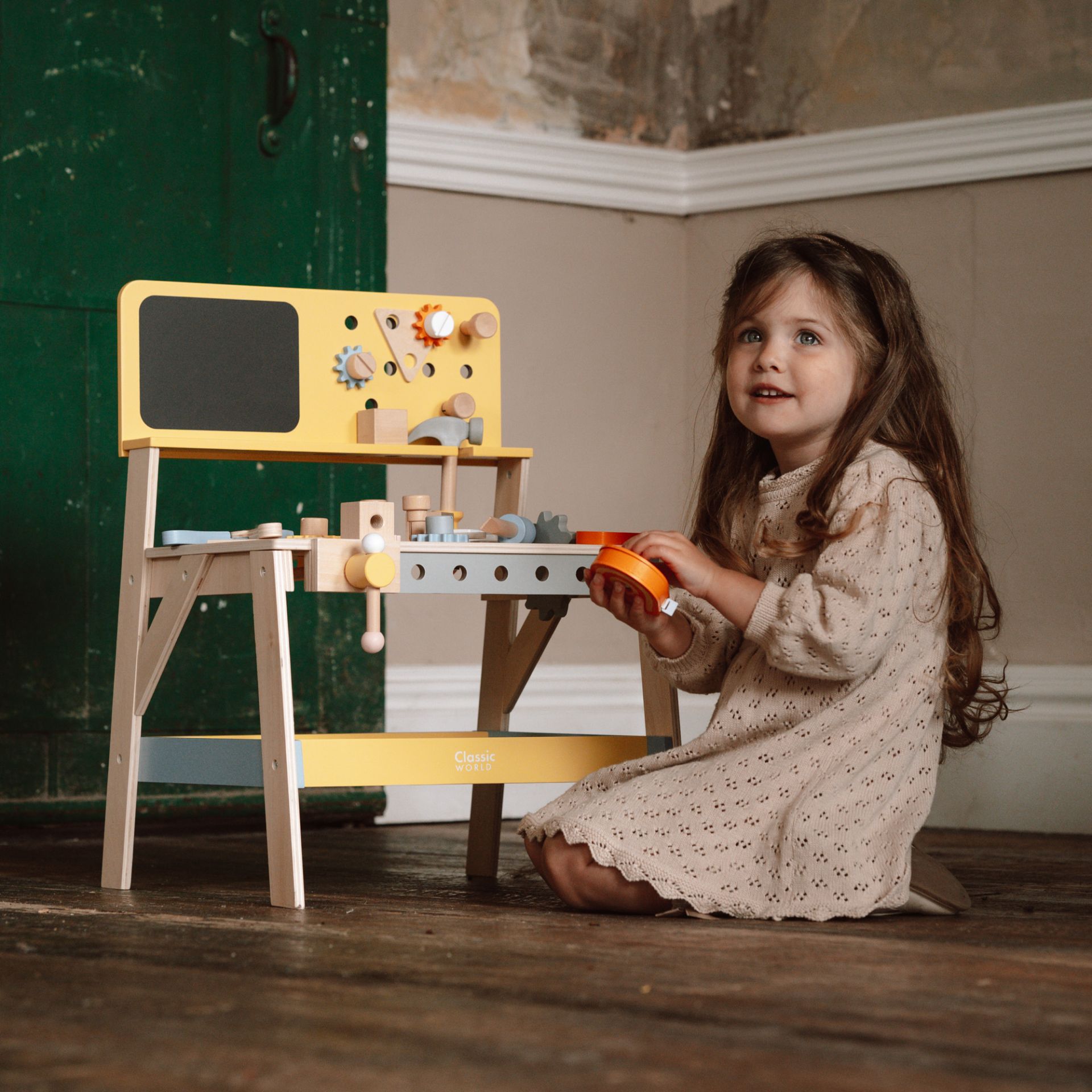 Classic World Modern Tool Bench