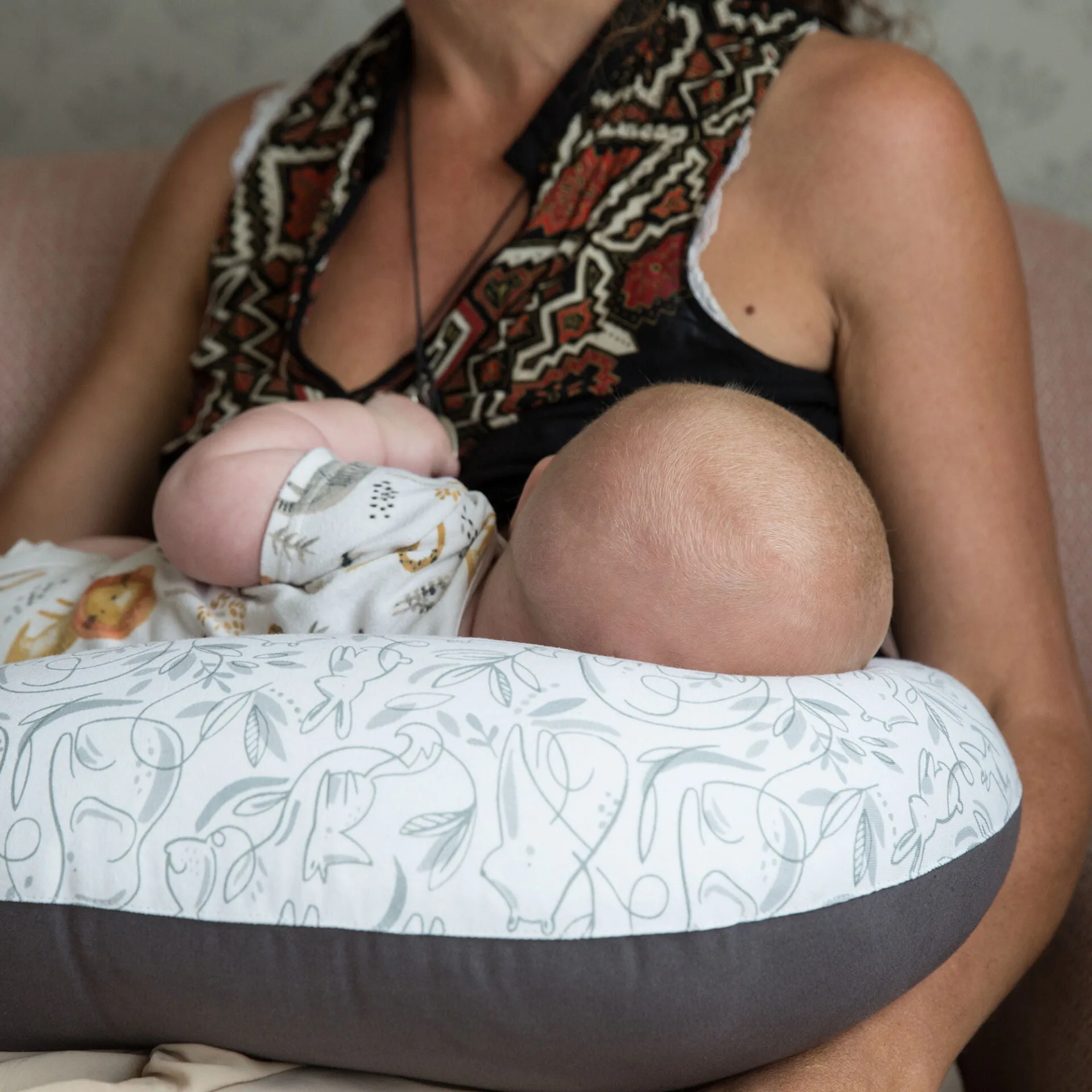 Hippychick Feeding Pillow