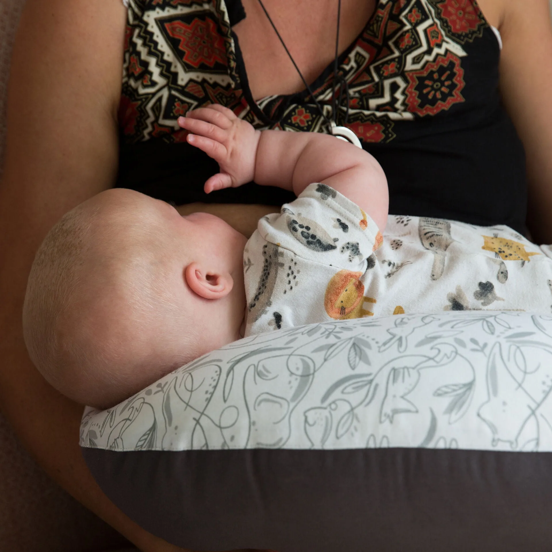 Hippychick Feeding Pillow