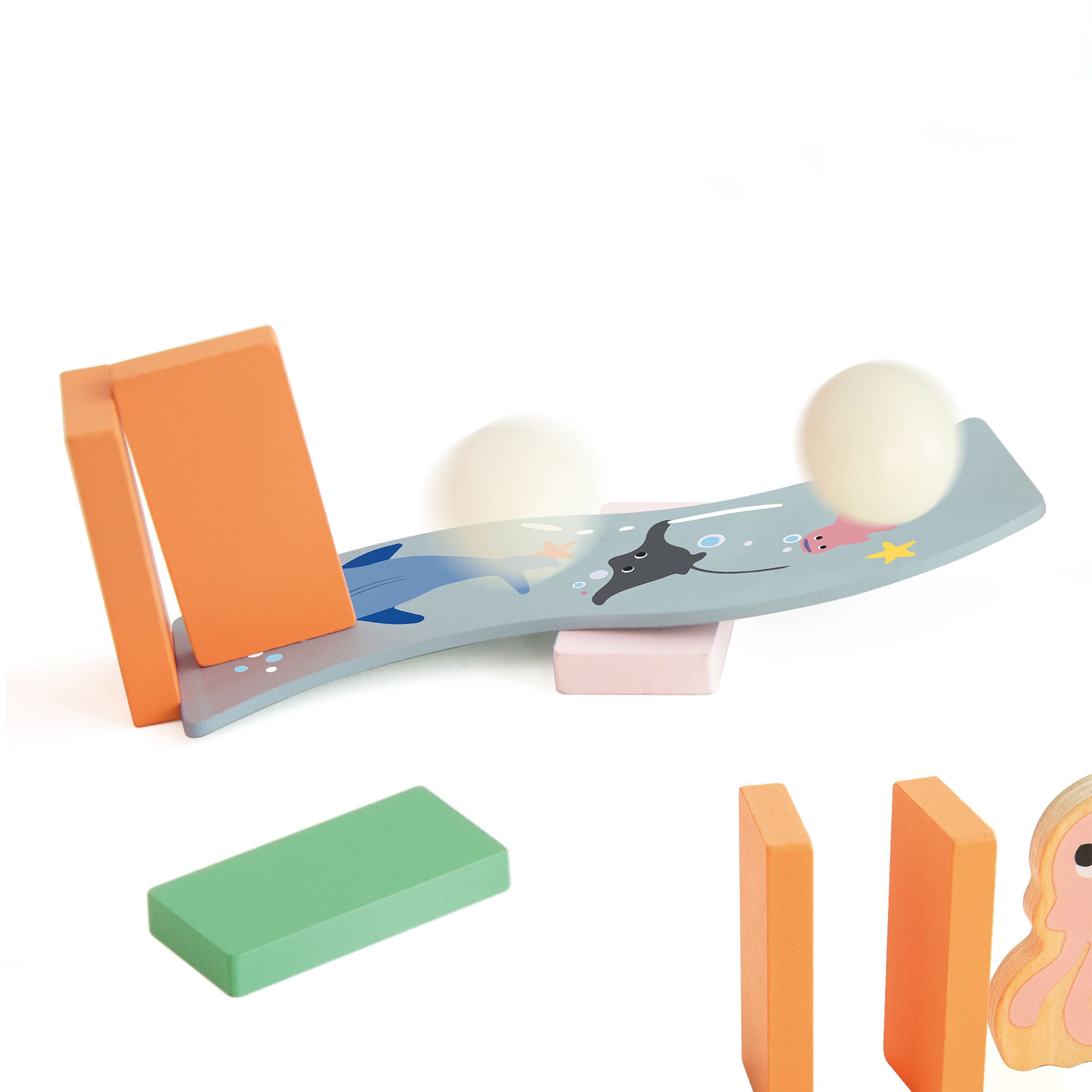 Classic World Ocean Dominoes