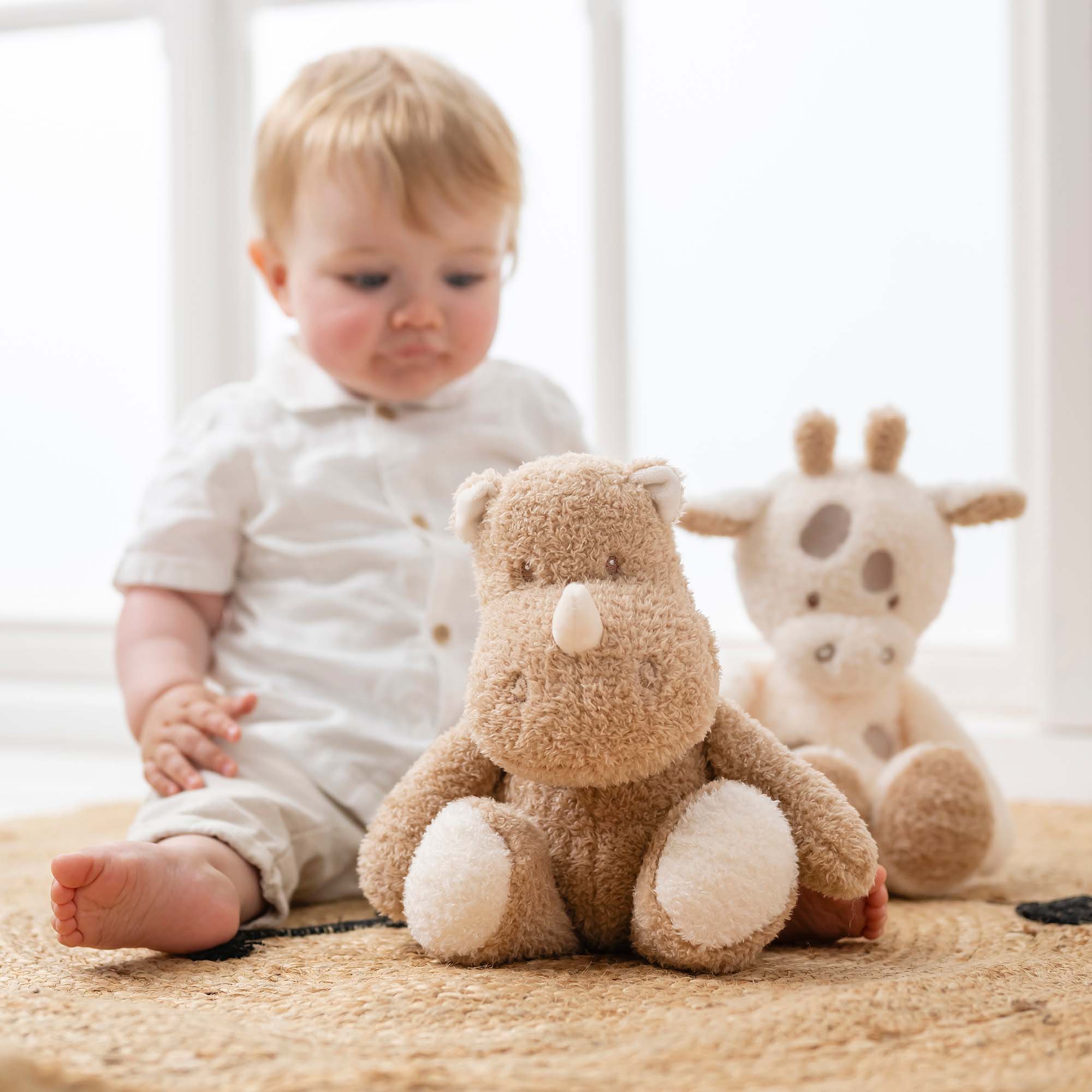 Rhino Cuddly with child