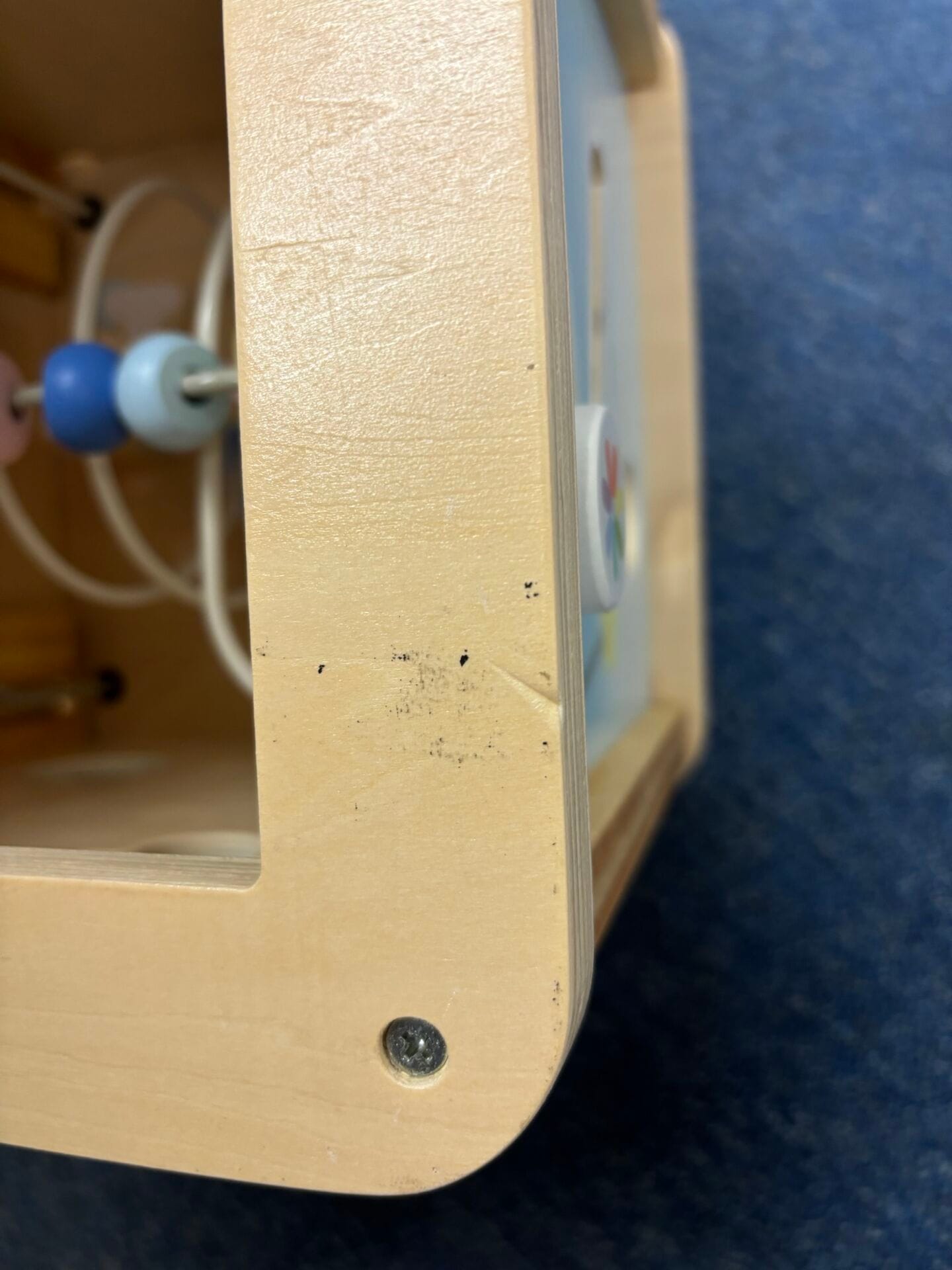 Preloved - Classic World Dream Activity Cube