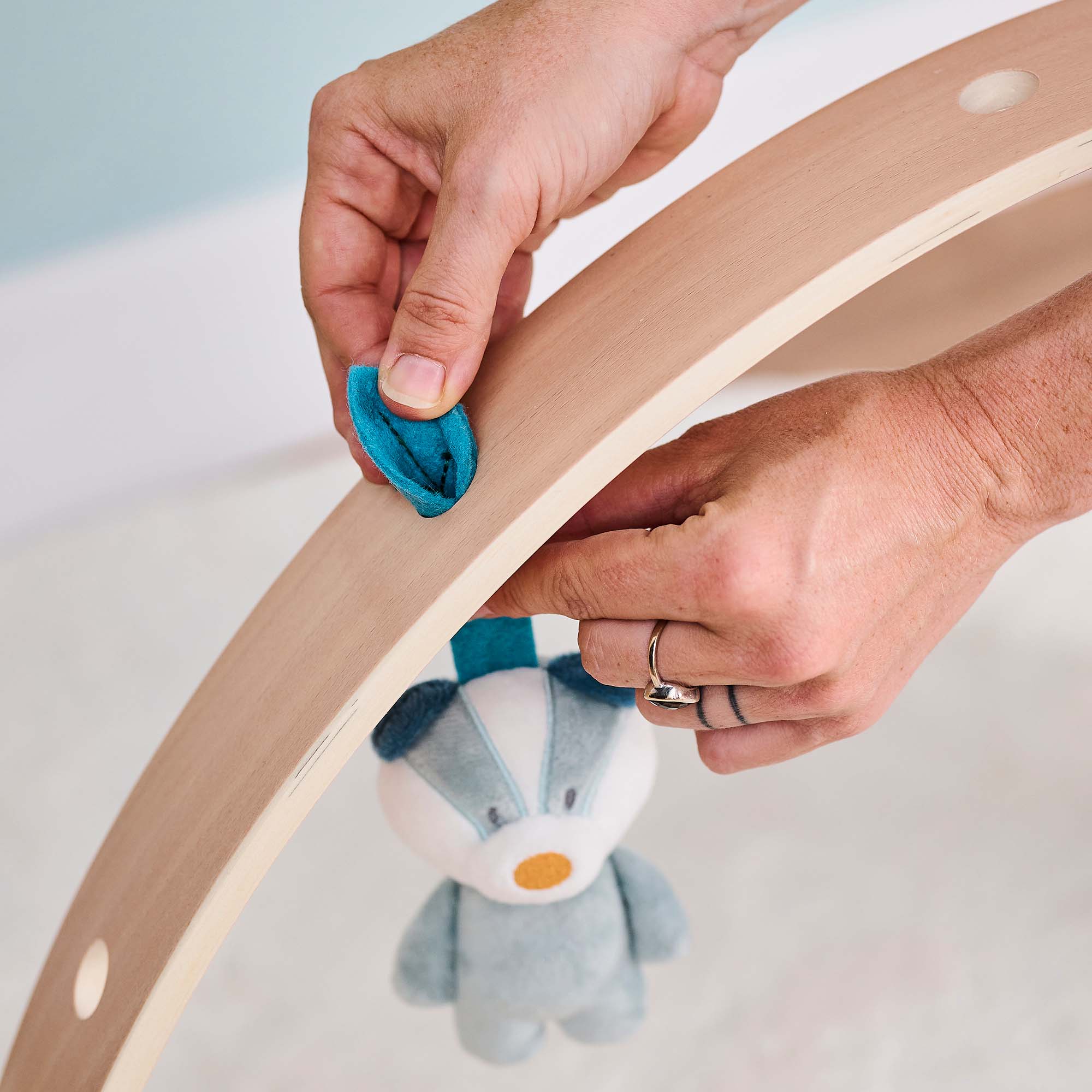 Assembling the arches