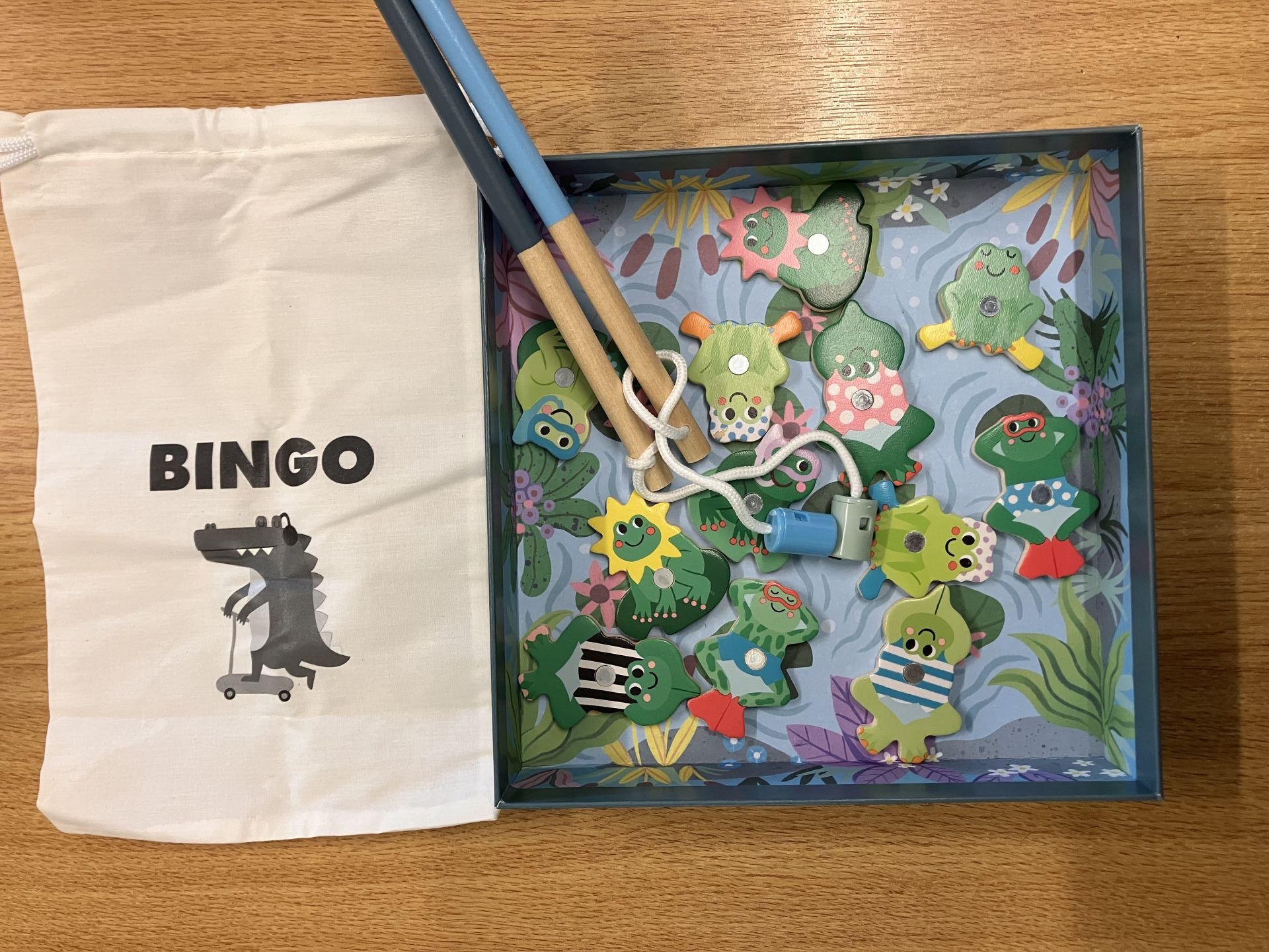 Preloved - Vilac - Frog Fishing - Magnetic Fishing Game